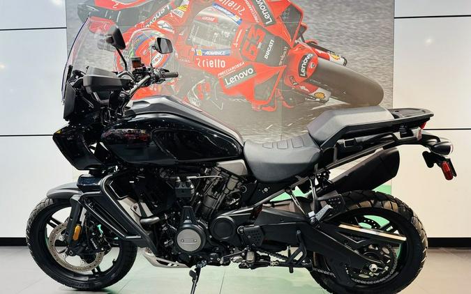 2022 Harley-Davidson® RA1250S - Pan America™ 1250 Special