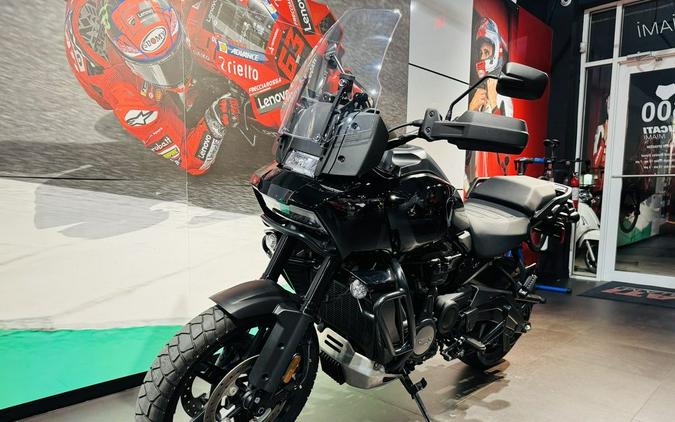 2022 Harley-Davidson® RA1250S - Pan America™ 1250 Special