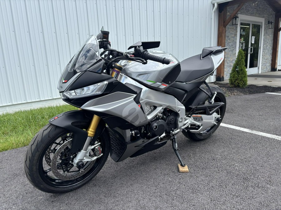 2022 APRILIA Tuono V4