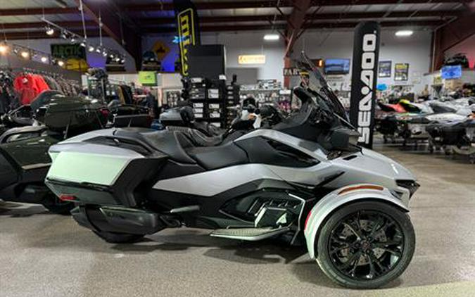 2023 Can-Am Spyder RT Review [Celebrating 2023 IFRD]