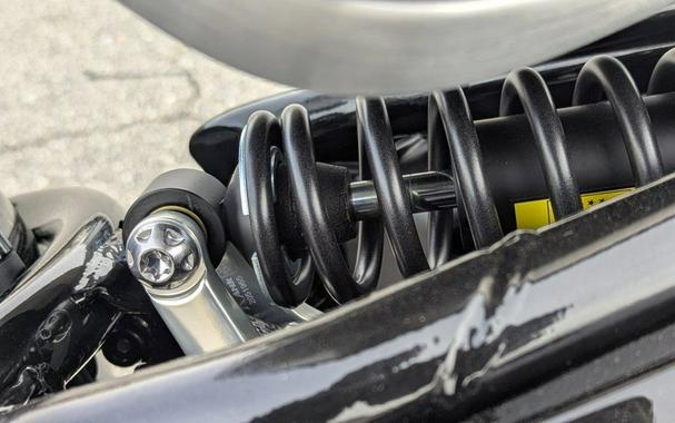 2026 Triumph Bonneville Bobber Interstellar Blue