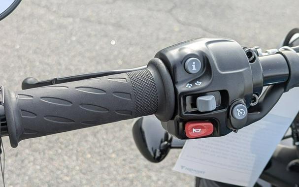 2026 Triumph Bonneville Bobber Interstellar Blue