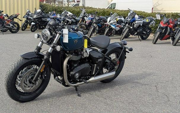 2026 Triumph Bonneville Bobber Interstellar Blue