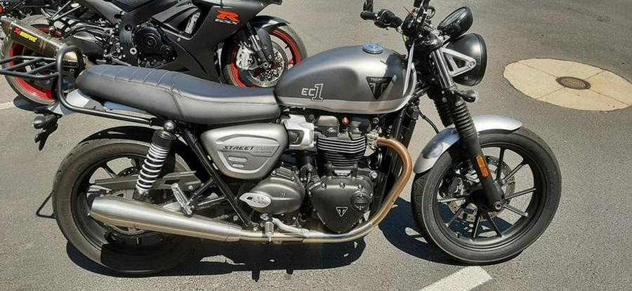 2022 Triumph Street Twin EC1 Matt Silver Ice / Matt Aluminium Silver