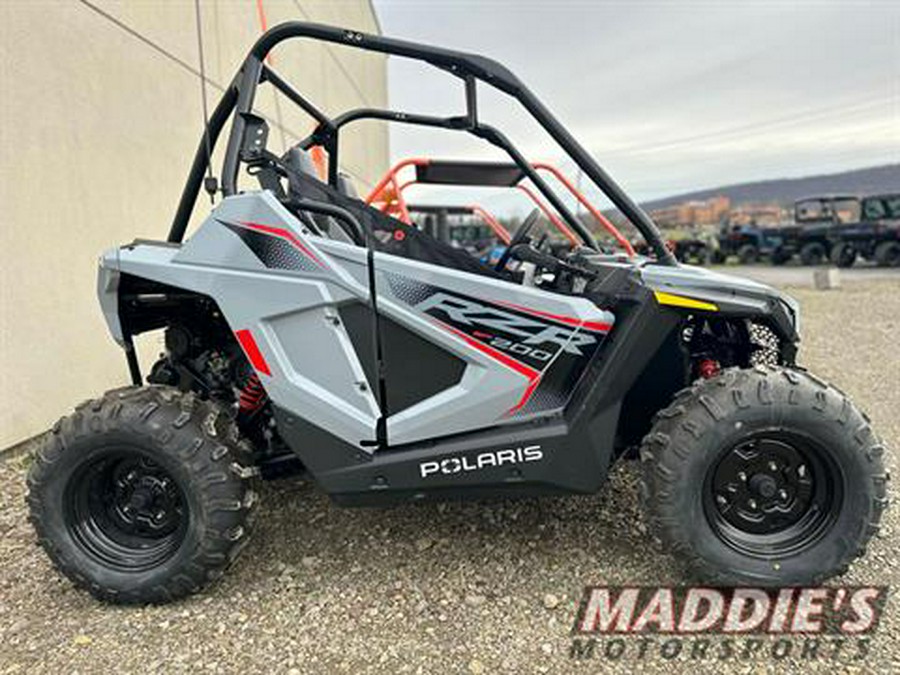 2024 Polaris RZR 200 EFI