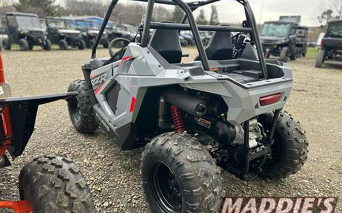 2024 Polaris RZR 200 EFI