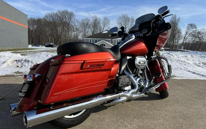 2013 Harley-Davidson® FLTRX - Road Glide® Custom