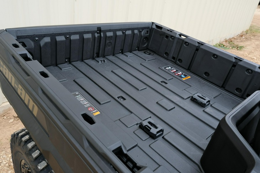 2026 CAN-AM OUTLANDER MAX 6X6 BACKCOUNTRY 1000R