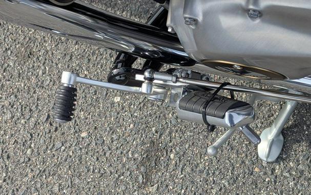 2026 Triumph Bonneville Speedmaster Sapphire Black