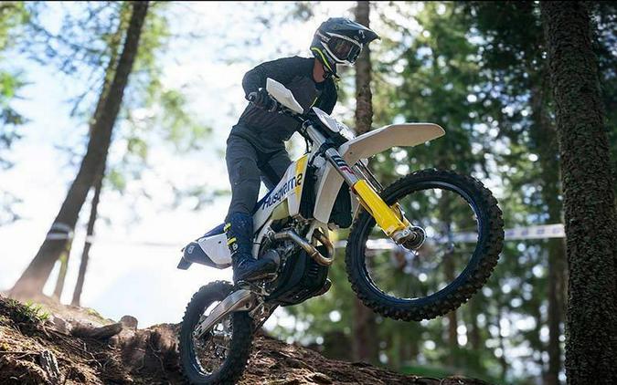 2027 TE 300 - Husqvarna Motorcycles