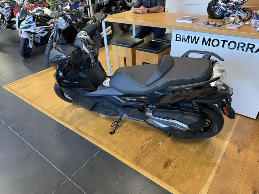 2024 BMW C 400 GT Triple Black