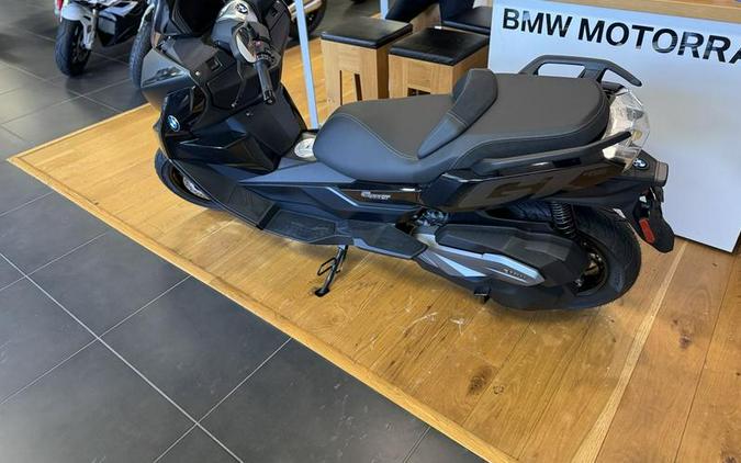 2024 BMW C 400 GT Triple Black