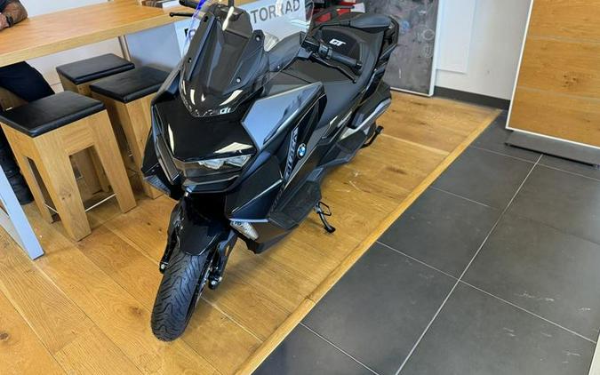 2024 BMW C 400 GT Triple Black