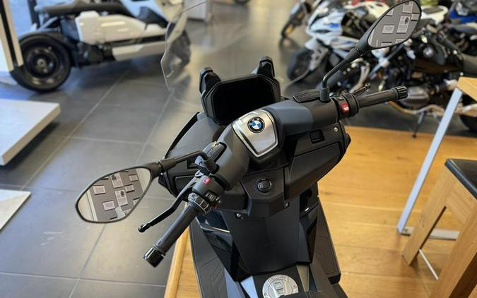 2024 BMW C 400 GT Triple Black