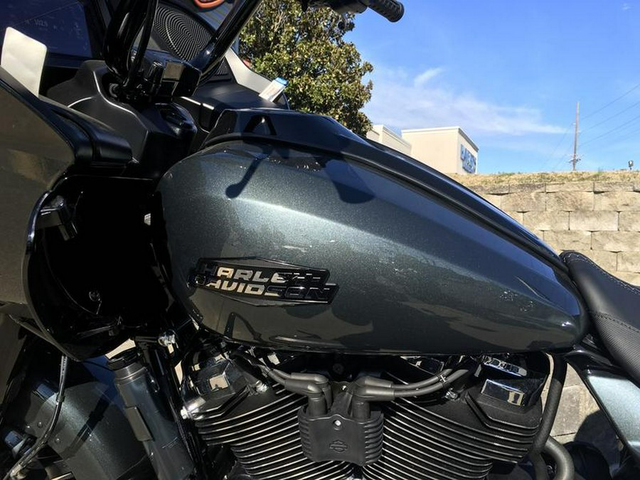 2025 Harley-Davidson® FLTRX - Road Glide®