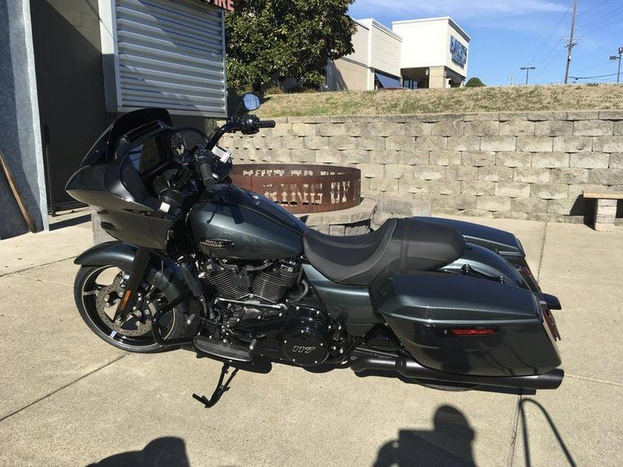2025 Harley-Davidson® FLTRX - Road Glide®
