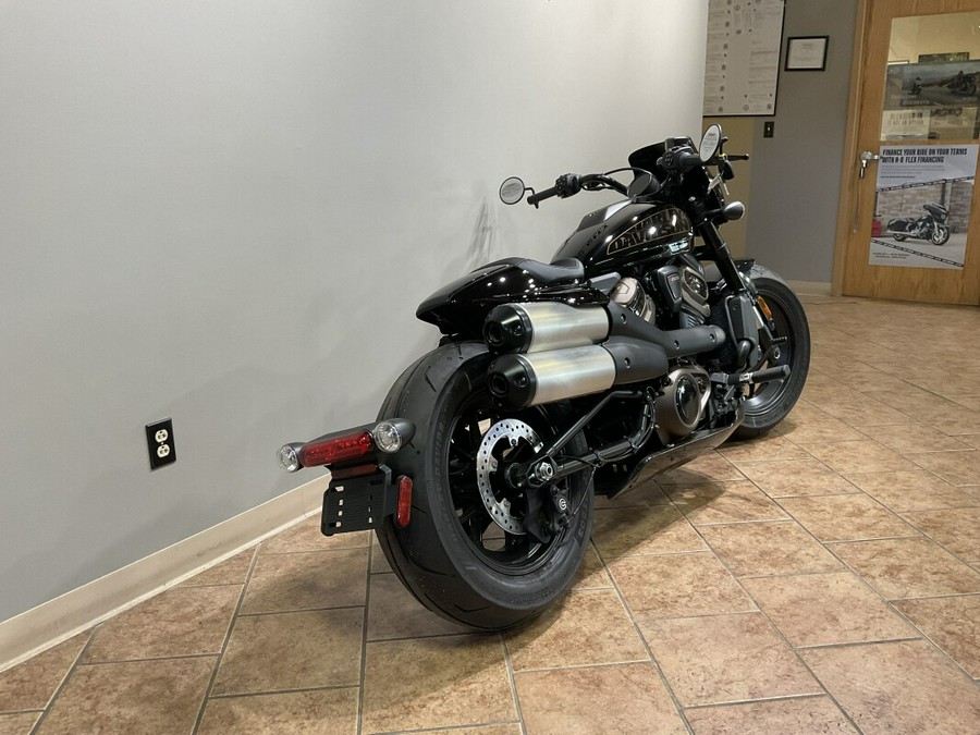 2024 Harley-Davidson® Sportster® S Vivid Black RH1250S