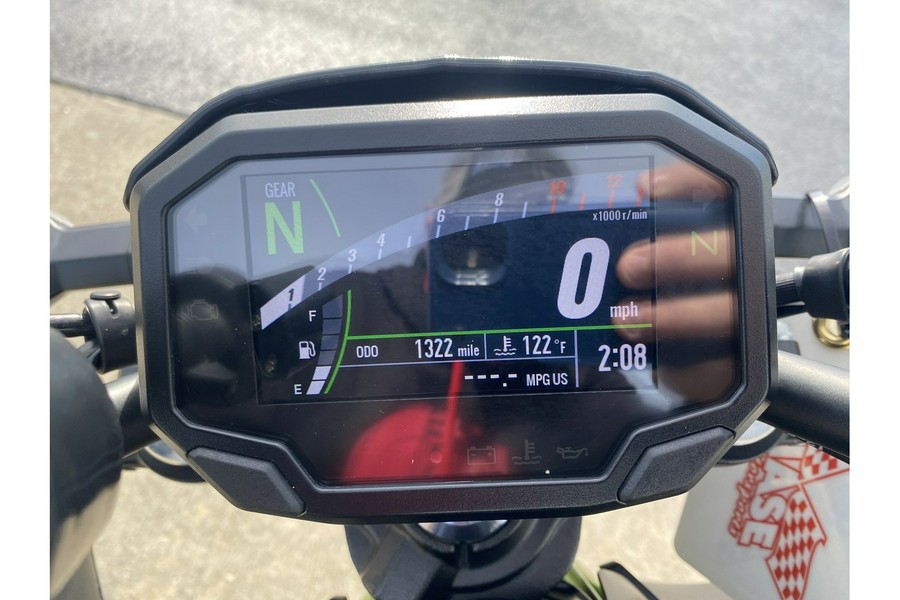 2022 Kawasaki Z650 NAKED SPORT