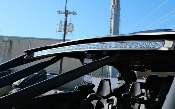 2026 CAN-AM MAVERICK R MAX X RC WITH SMARTSHOX 999T DCT