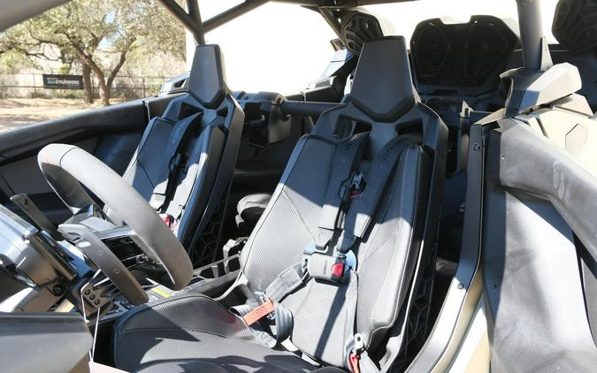 2026 CAN-AM MAVERICK R MAX X RC WITH SMARTSHOX 999T DCT