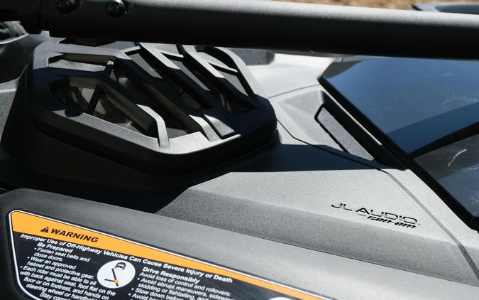 2026 CAN-AM MAVERICK R MAX X RC WITH SMARTSHOX 999T DCT