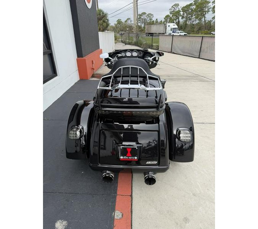 2020 Harley-Davidson® FLHTCUTGSE - CVO™ Tri Glide®