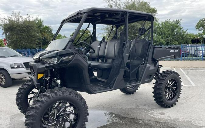 2023 Can-Am® Defender MAX DPS HD10