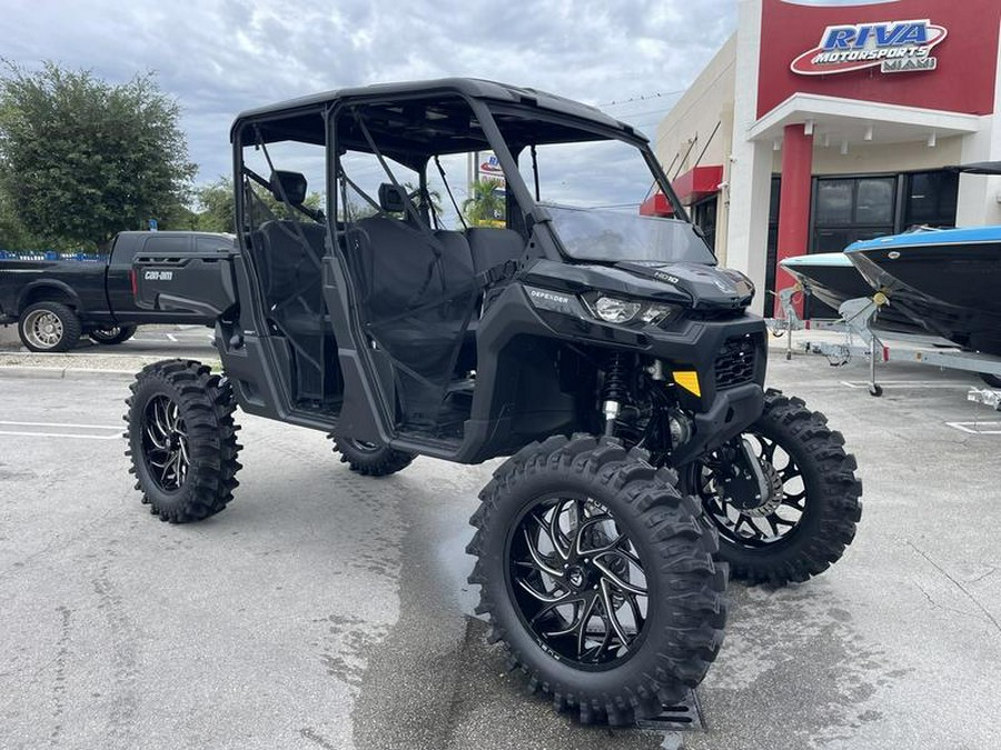 2023 Can-Am® Defender MAX DPS HD10