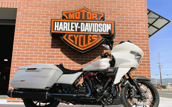 2024 Harley-Davidson CVO Road Glide ST First Look [Fast Facts]