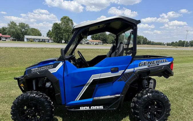 2018 Polaris® General™ 1000 EPS Premium Radar Blue