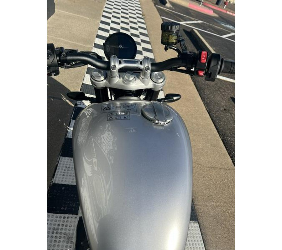 2025 Triumph Speed Twin 1200 Aluminum Silver