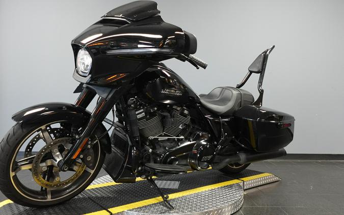 2024 Harley-Davidson Street Glide FLHX