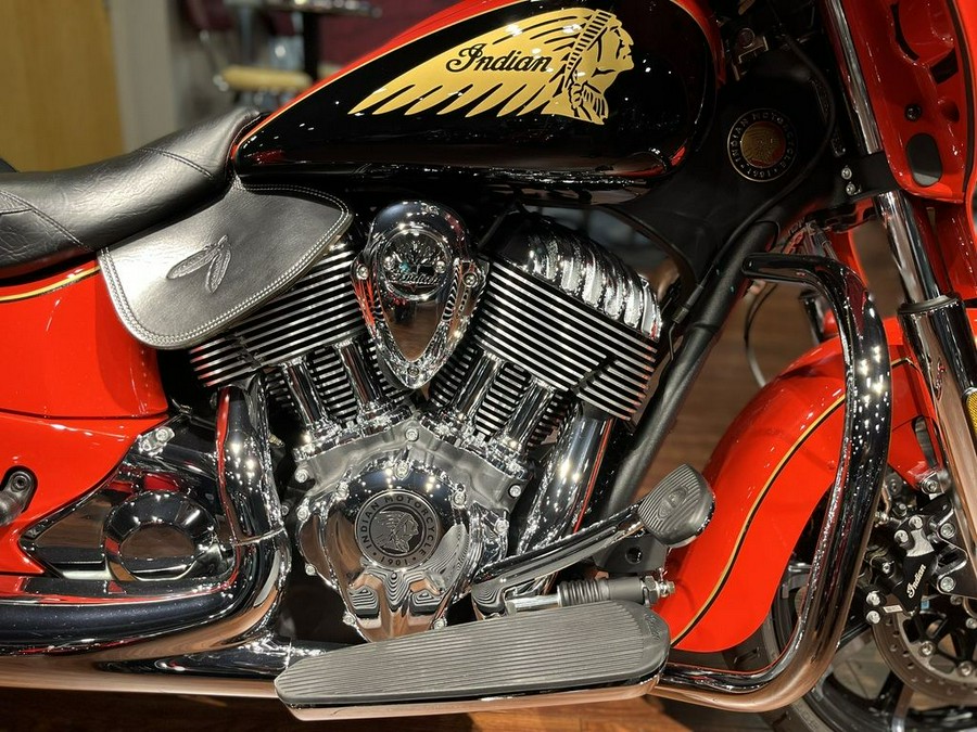 2017 Indian Motorcycle® Chieftain® Limited Wildfire Red over Thunder Black