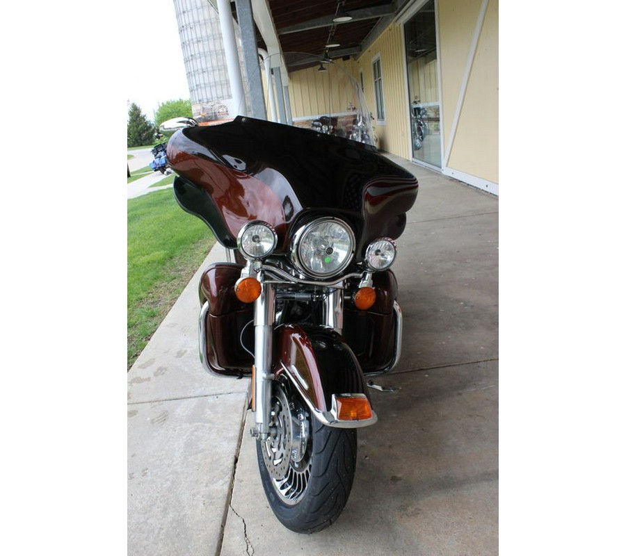 2011 Harley-Davidson® FLHTK - Electra Glide® Ultra Limited