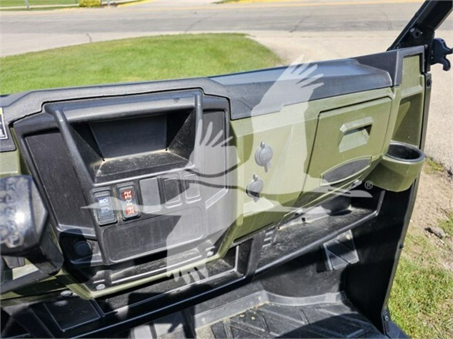 2015 Polaris® RANGER CREW 900-6