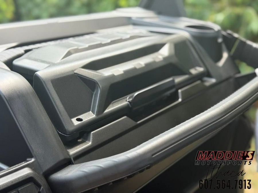 2025 Can-Am Defender XT HD10