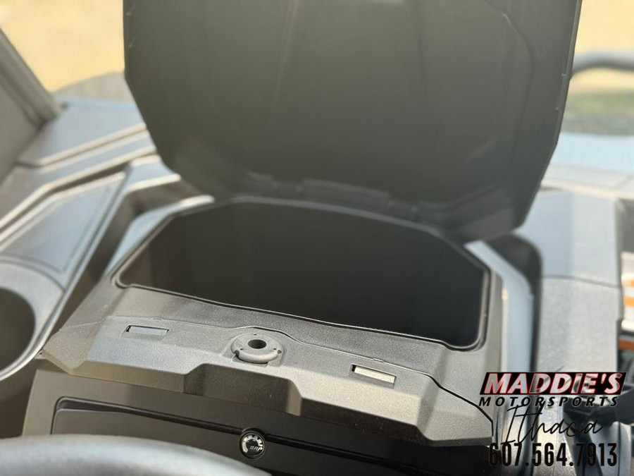 2025 Can-Am Defender XT HD10