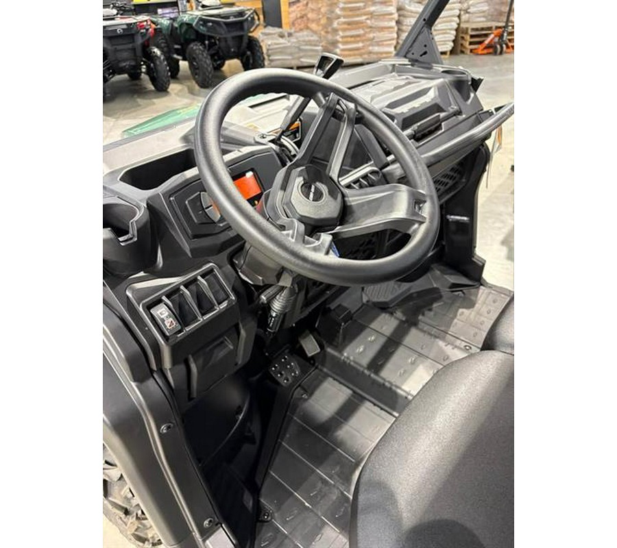2026 Can-Am Defender MAX DPS HD7