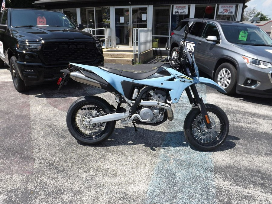 2025 Suzuki DR-Z4SM