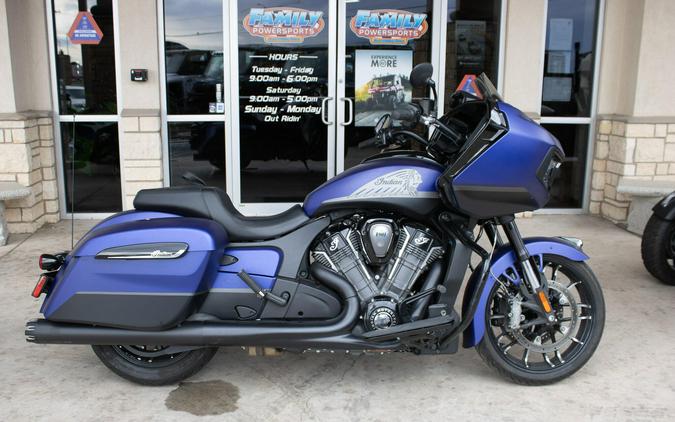 2024 INDIAN MOTORCYCLE INDIAN CHALLENGER DARK HORSE