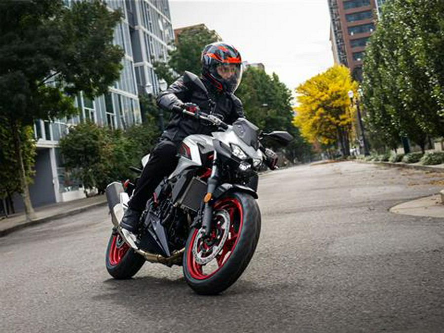 2026 Kawasaki Z500 SE ABS