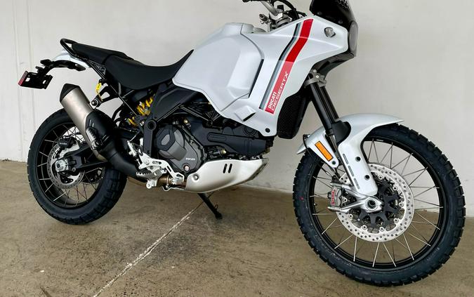 2026 Ducati DESERTX 937