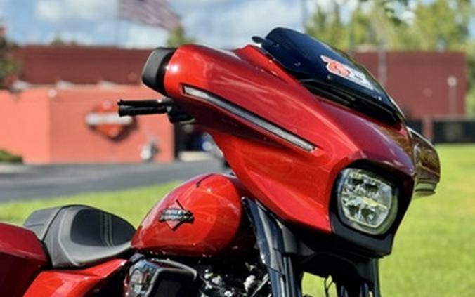 2025 Harley-Davidson FLHX - Street Glide