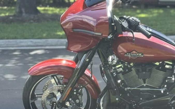 2025 Harley-Davidson FLHX - Street Glide