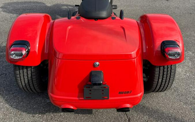 2026 Harley-Davidson® Road Glide 3 Blood Orange