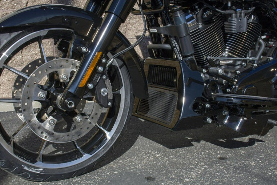 2026 Harley-Davidson® FLTRT - Road Glide® 3