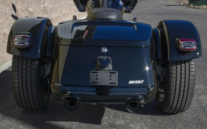 2026 Harley-Davidson® FLTRT - Road Glide® 3