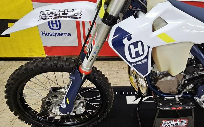 2022 Husqvarna® TX 300i