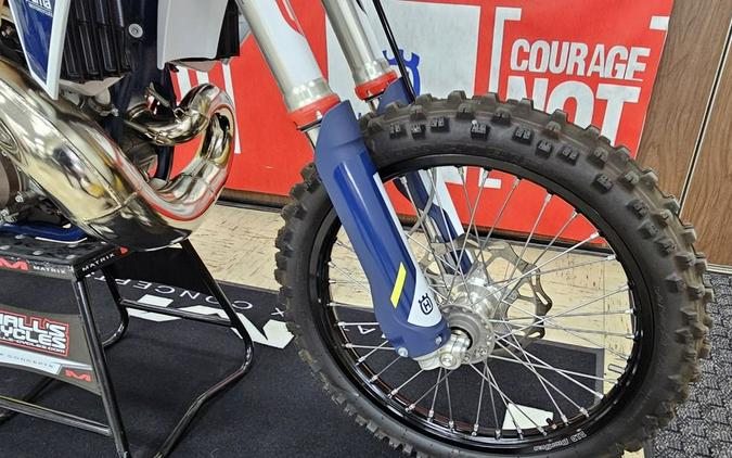 2022 Husqvarna® TX 300i