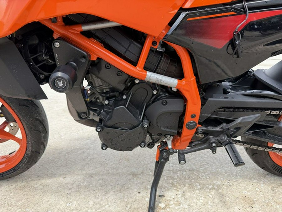 2024 KTM Duke 390